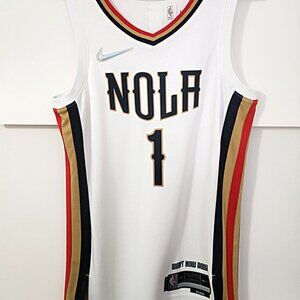 NBA Nola Williamson Nike Small size 40 White Jersey City edition